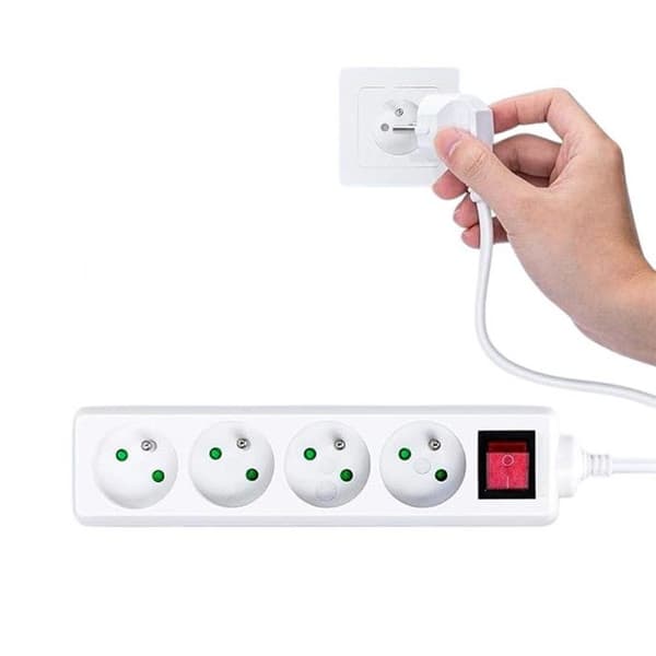 Multiblock - Noname - 4 Uttag - Strömbrytare - 230V - 16A