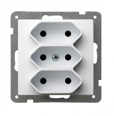 VALKOINEN PISTORASIA P/T POTR 3X2P EURO B.RAM