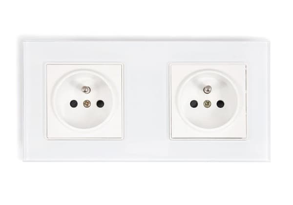 Glasuttag 2-vägs EU-standarduttag, vägguttag vitt, glasplatta 16 Amp