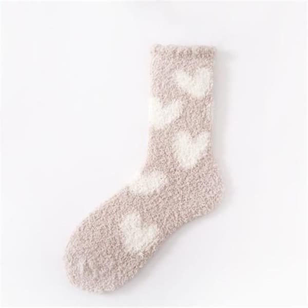 Elastiska strumpor i fluffigt mjukt material hjärtan pastellfärg