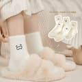 Miniatyrbild 2 av 4: INF 5 Par Pack Fuzzy Socks - Söta Emoji Slipper Socks - Blandade mönster