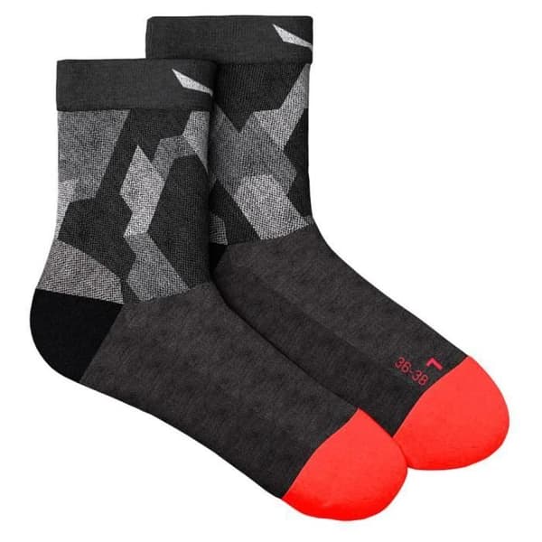 Strumpor - SALEWA - Pedroc Camu Am W Qrt Sock - Svart - Andas och mjuk - Ingen blåssektion