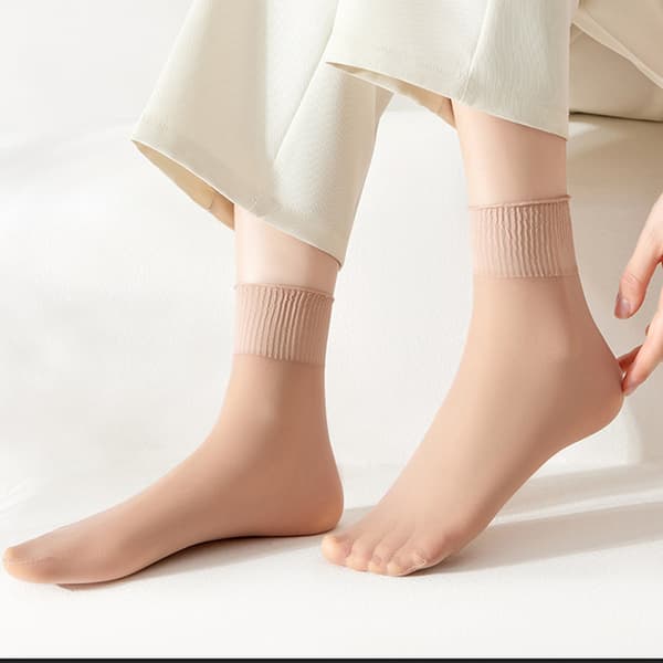 INF 10 par Dam Transparenta Ankelsockor med Spets