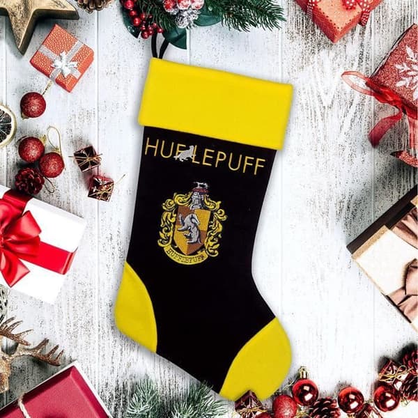 Cinereplikor Harry Potter julstrumpor - 46 cm (Hufflepuff)