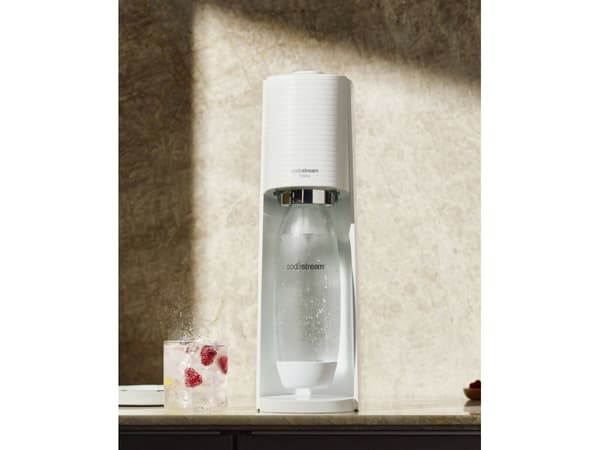 SodaStream Soodakone Terra - Megapakkaus - Valkoinen - 2 x 1 litran pulloa, 1 x 0,5 litran pullo, 1 x hiilihappopatruuna