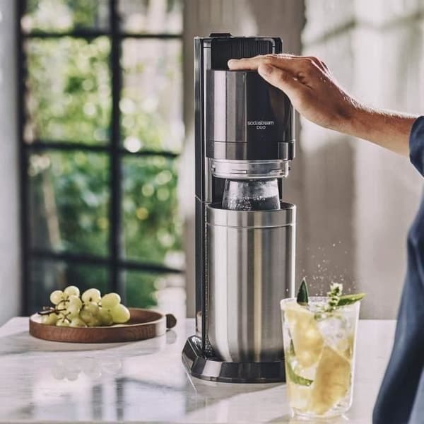 Maskin för läsk och kolsyrat vatten SODASTREAM - DUO Svart - 2 flaskor som är diskmaskinssäkra + 1 gaspatron 60L