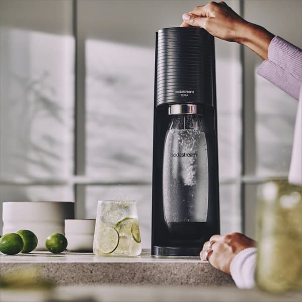 Saturator SodaStream Terra + 3 pulloa musta