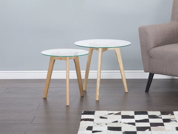Sofaborde Lyst Træben og Glas Sæt runde ø 50 / 40 cm Dekorative Moderne Indskudsborde til Stuen Design Hjørneborde Tilbehør Inspiration
