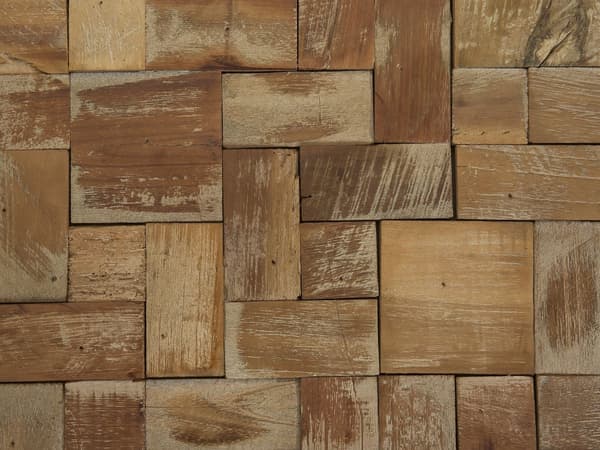 Sofabord Brunt Lyst Teaktræ 80 x 80 x 33 cm Dekorativ Hjørnebord med Ternet Design Multifunktionel til Stue Indretning Industrielt