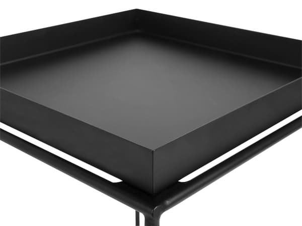 Sidebord sort metal firkantet plade med et moderne look