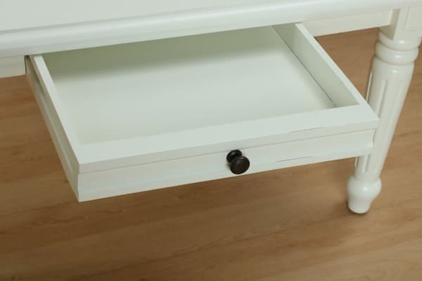 Amaretta sofabord 100x100 cm med 1 skuffe i antik hvid, antik patineret.