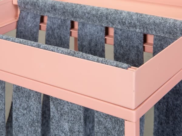 Cute sofabord med bladholder grå og rosa.
