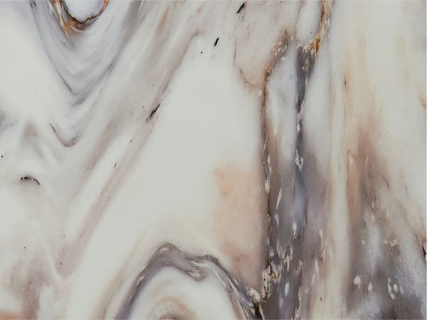Sivupöytä kultainen 43 x 52 x 43 cm rauta MDF-levy marmorikuvio pyöreä glamour moderni