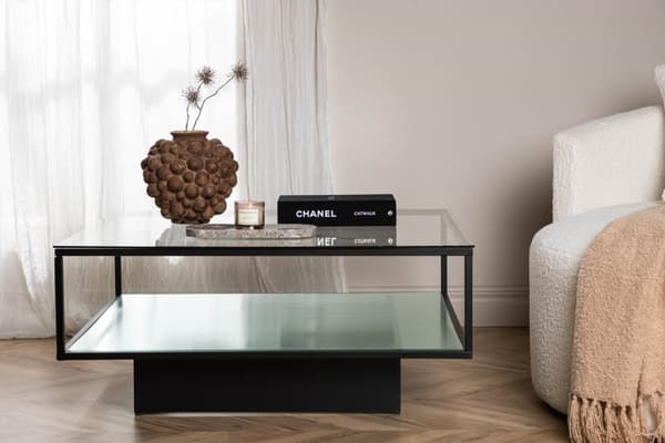 Maglehem sofabord 90x90cm svart, glass.