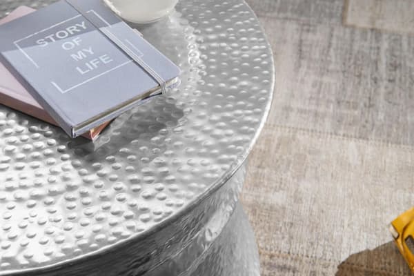 Rootz soffbord 62x41x62cm aluminium silver sidobord orientaliskt runt - Platt hamrat soffbord metall - Design vardagsrumsbord modernt - Loungebord ind