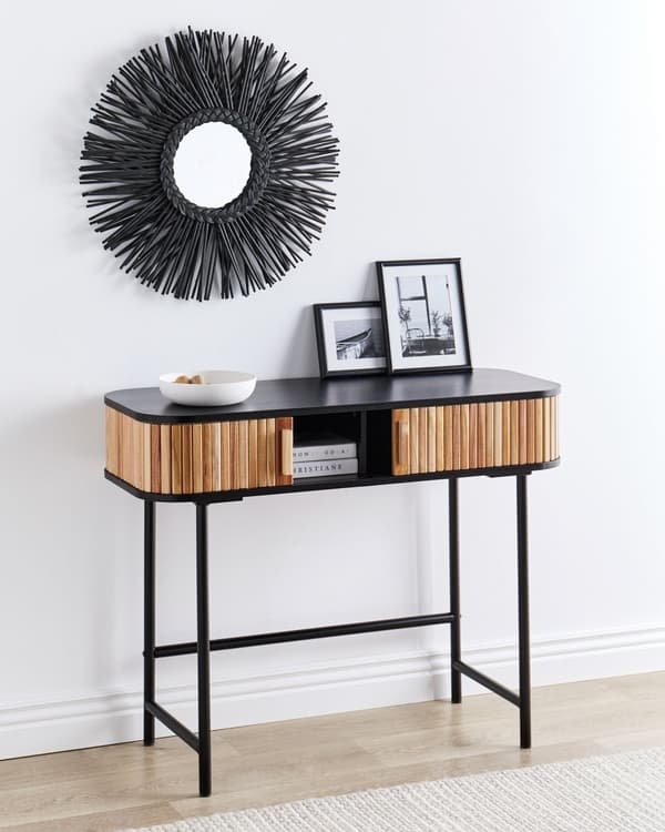 Konsollbord i lyst tre med svart MDF Paulownia Wood Front 2 dører Sponplate Jernben med hyller Moderne oppbevaringsløsning for soverom