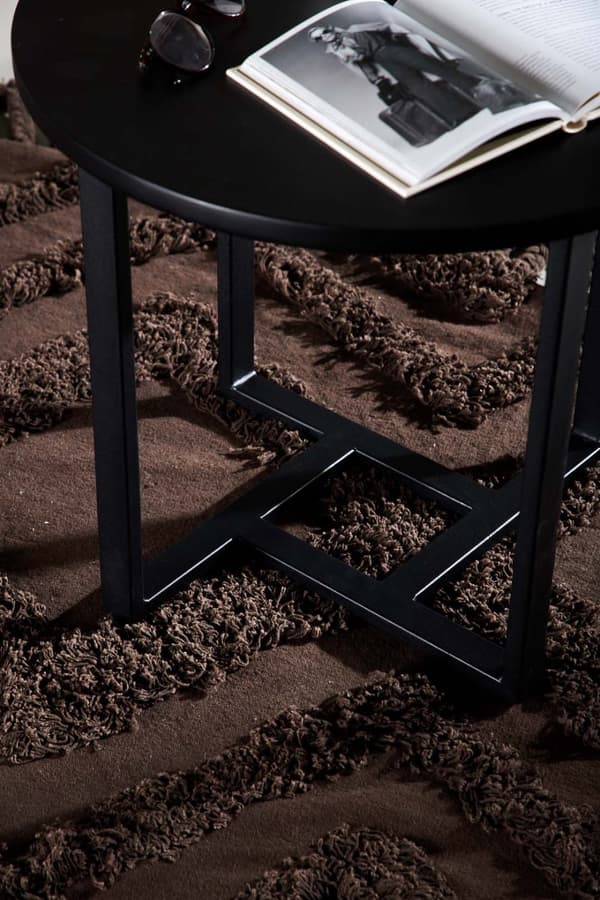 Lawton soffbord 45x50cm svart.