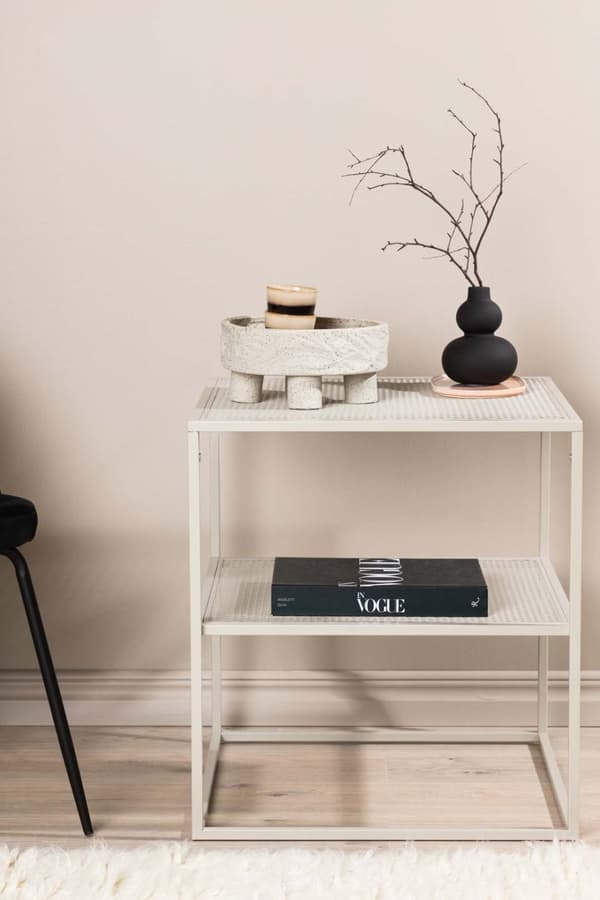 Netz sofabord , sidebord beige.