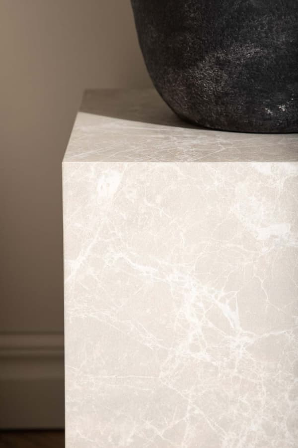York sofabord beige.