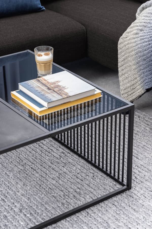 Strington sofabord 80x80 cm glass røykfarget, svart marmor dekor.