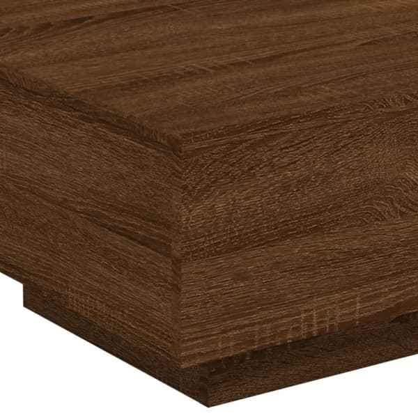 The Living Store sofabord med LED-lys 55x55x31 cm brun egetræsfarve - Sofaborde