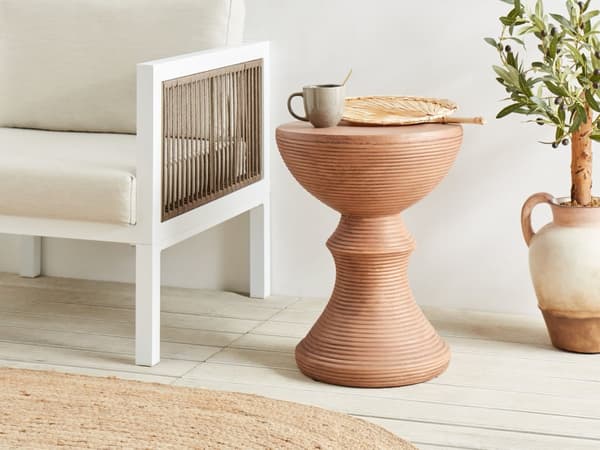 Sidobord Accent Ljust Trä MgO Glasfiber Träeffekt Rund Form UV Fläck Rost Vatten Vindtålig Modern Utomhus Vardagsrum