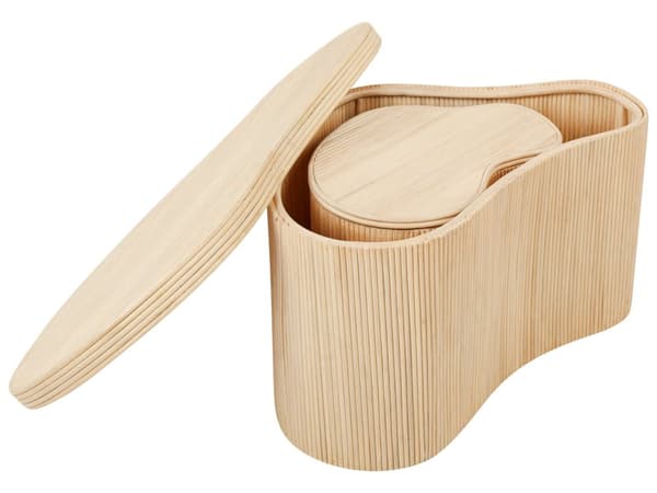 Sæt med 2 sofaborde Naturfarve Rattan Runde former Lodrette linjer Boheme og moderne stil Håndlavet sofabord