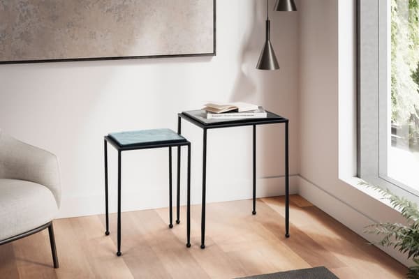Rootz Modern Design -sivupöytäsetti - Päätypöydät - Aksenttipöydät - Aqua Blue & Black -lasilevyt - Jauhemaalatut rautakehykset - 39 x 39 x 55 cm & 32