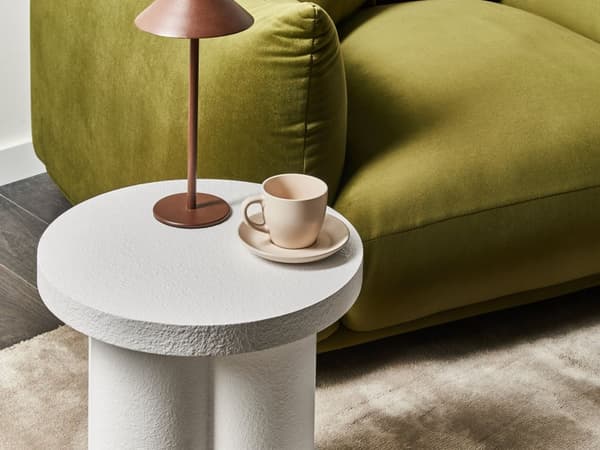 Sidobord Vit bordsskiva Rund Vardagsrumsmöbler
