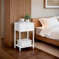 Miniatyrbillede 2 af 5: Rootz Bedside Table - Side Bord - Natbord - Med hylde og stofskuffe - Rumbesparende design - 28,1 cm x 38,1 cm x 61,1 cm