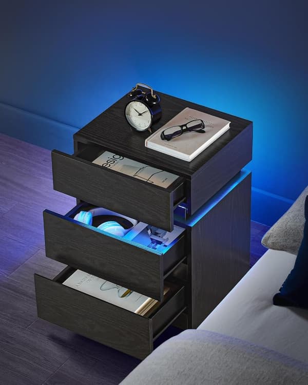 LED-natbord, sidebord, natbord, sofabord, justerbare farver, 3 skuffer, soveværelse, moderne