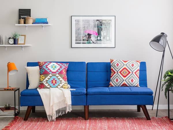Sovesofa Blå Mørkt Træ 3 Personers Klassisk Retro Sofa med Sovefunktion Quiltet Ryg Polstring Sofaseng Design Skibsbriks Skrå Ben