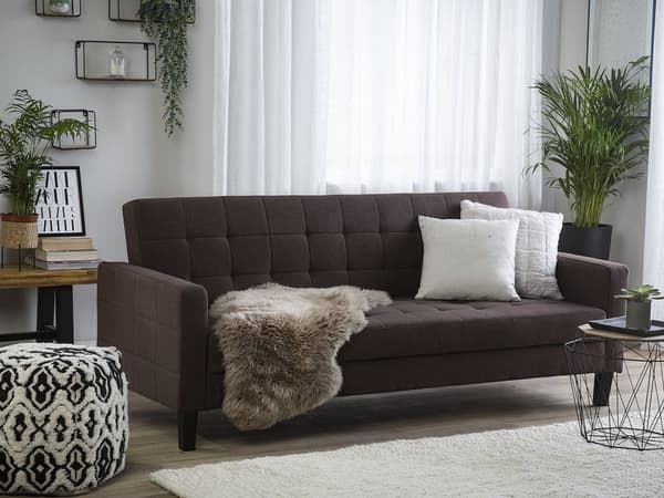 Brun 3-personers quiltet sovesofa med fyrretræsben i retrostil