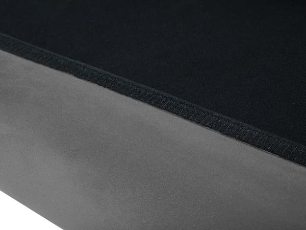 3 Personers Grå Velour Sofa Quiltede Ben Mørkt Træ med Gylden Glamourøs Moderne Stil
