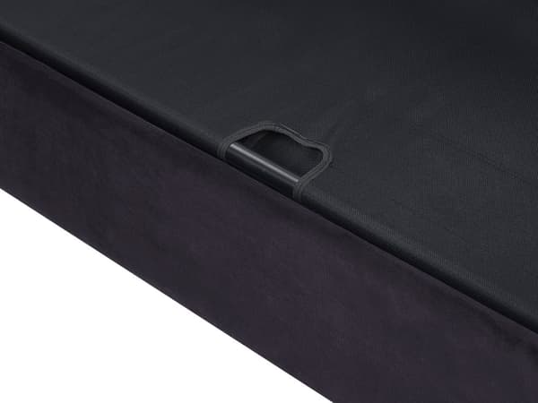 Vuodesohva musta 200 x 75 x 90 cm samettiverhoilu kolmelle chesterfield