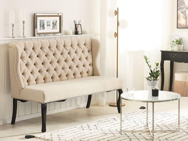Beige polstret sofa 2-personers køkken quiltet bænk ørekrog træben hall