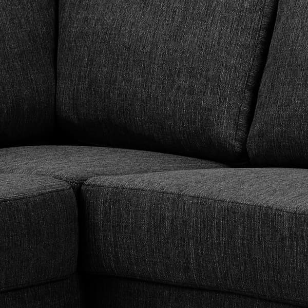 Calverton  hjørnesofa med sjeselong høyrevent i antrasitt grå stoff, med krom ben.