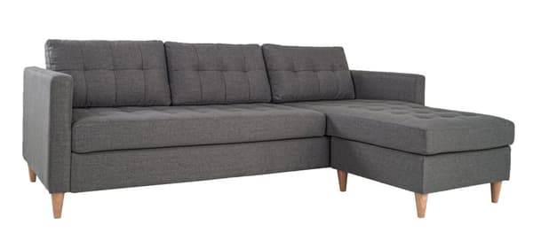 Marino sofa, sjeselong høyre eller venstrevent i stoff lys grå, med treben.