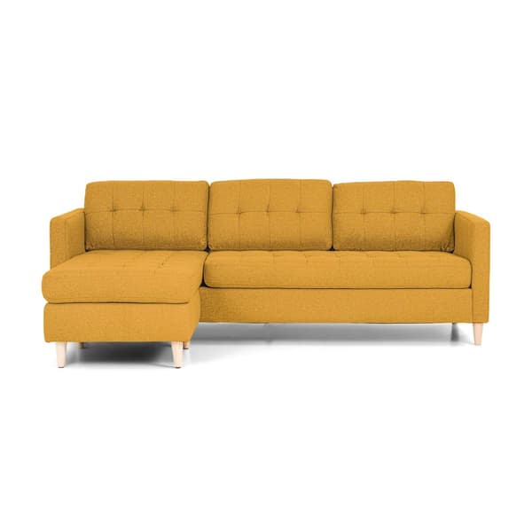 Marino sofa, sjeselongsofa høyre eller venstrevent i stoff karri gul og med treben.