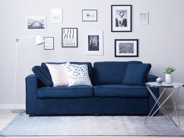3-seters Sofa Blå Styrearmer Pynteputer Retro