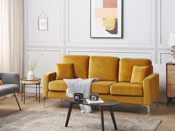 Sofa 3-seters gul fløyel sølv ben ekstra puter retrodesign