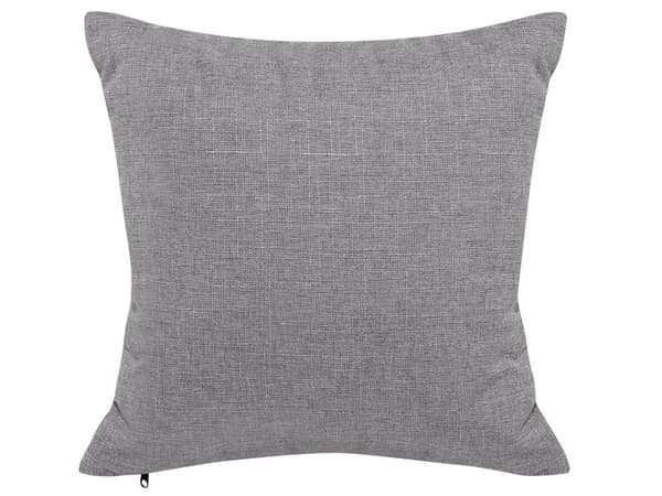 3-seters sofa i grått stoff med lav rygg i Chesterfield-stil