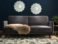 Miniatyrbilde 2 av 11: Sovesofa Grå Fløyelsstoff Moderne Stue 3-seter Treben Skinnarm