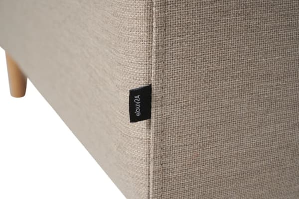 Marino Deluxe sjeselongsofa høyre eller venstrevent med puter stoff sandfarget.