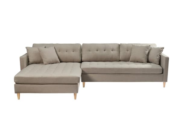 Marino Deluxe sjeselongsofa høyre eller venstrevent med puter stoff sandfarget.
