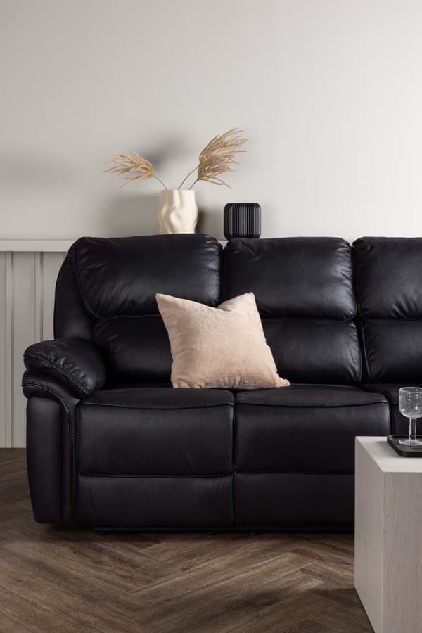 Saranda sofa 3 seter, elektrisk recliner med fotstøtte svart.