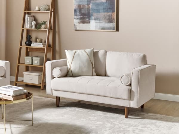 Sofa i Beige-stoff med polstret 2-seters pute og tykt polstret ryggstøtte Klassisk retrodesign Stue