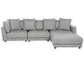 Miniatyrbillede 1 af 11: En brun polstret 3-personers sofa med skammel Moderne stuesofa