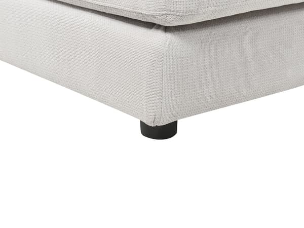 Høyre 4-seters hjørnesofa i lysegrått stoff Polstret med skinnarmlener Ekstra puter Minimalistisk moderne stil