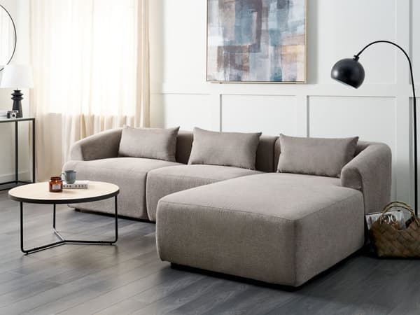 Venstrehånds 3-seters hjørnesofa Taupe stoffpolstring Skinnearmlener Ekstra puter Minimalistisk moderne stil